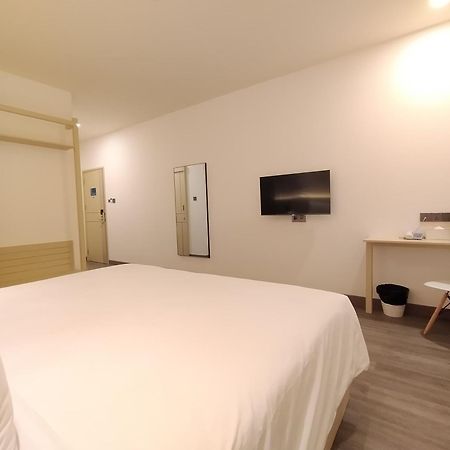 True Blue Hotel Menteng Jakarta Eksteriør billede