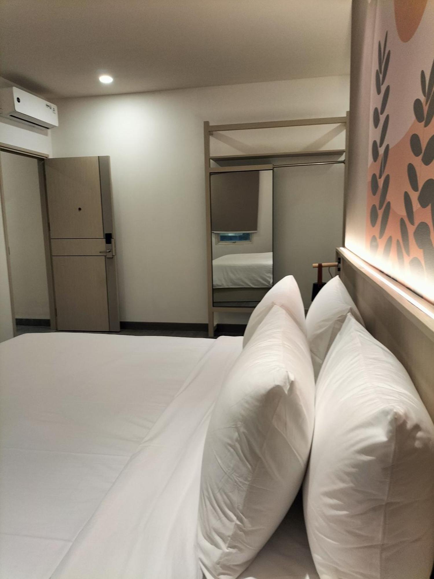 True Blue Hotel Menteng Jakarta Eksteriør billede