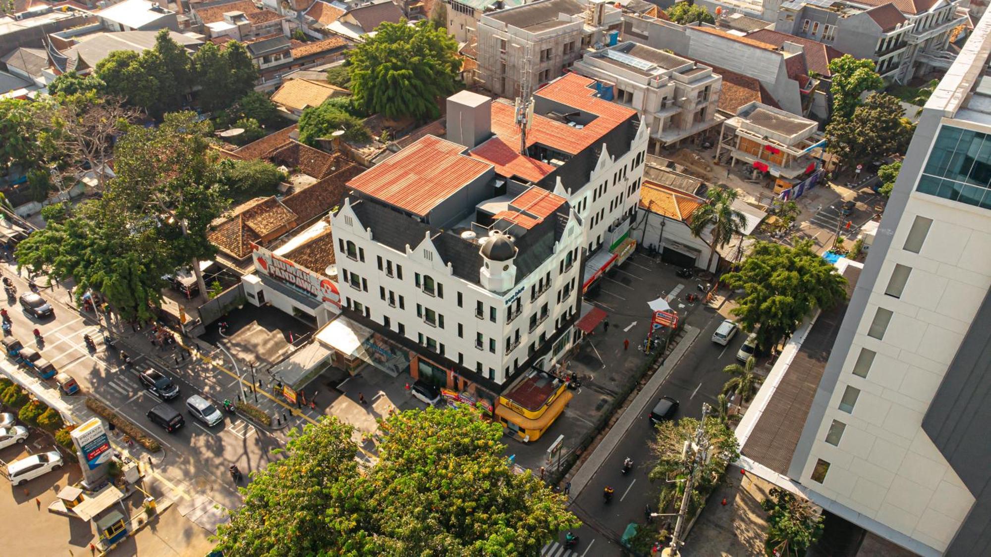 True Blue Hotel Menteng Jakarta Eksteriør billede