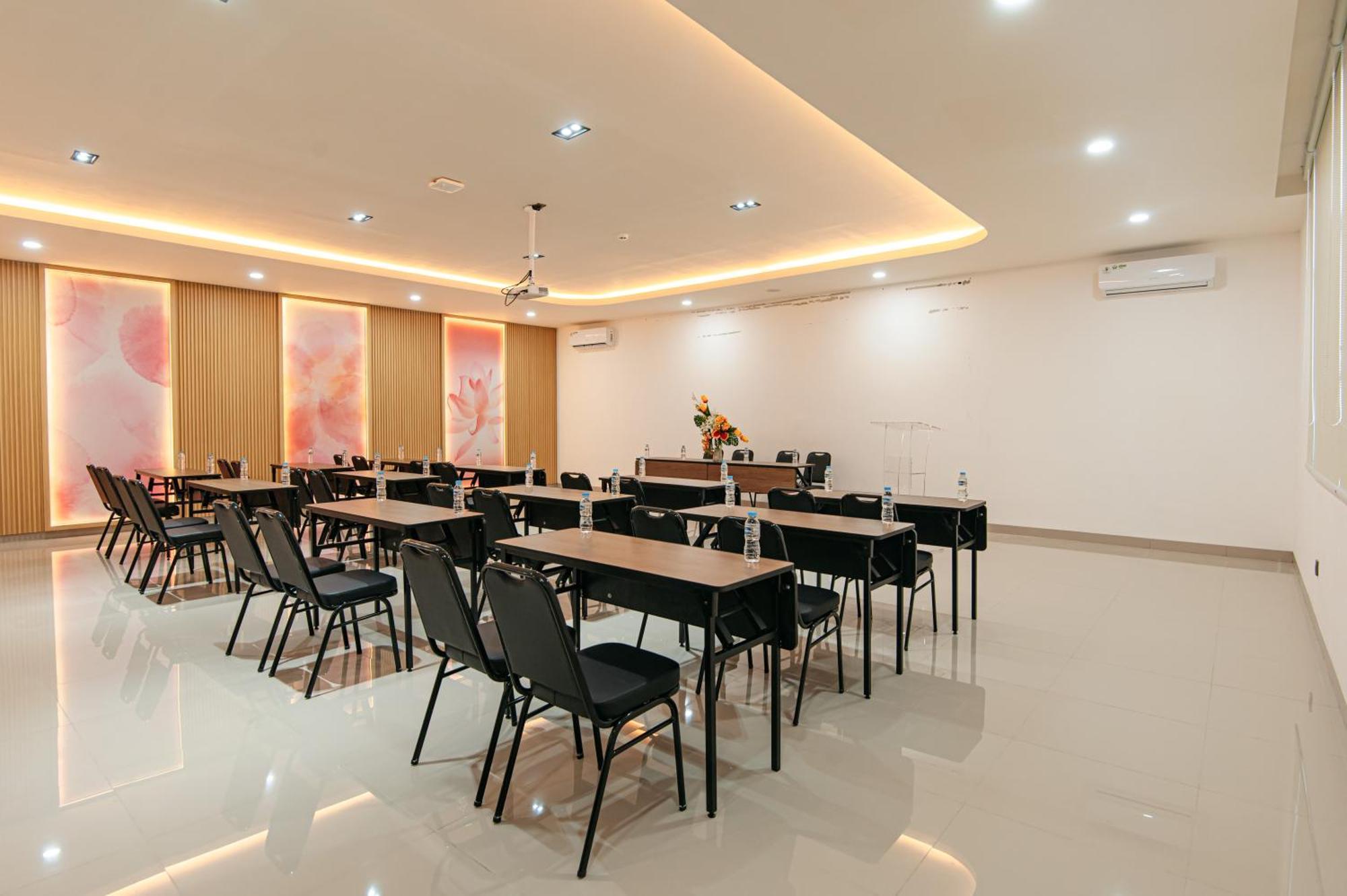 True Blue Hotel Menteng Jakarta Eksteriør billede