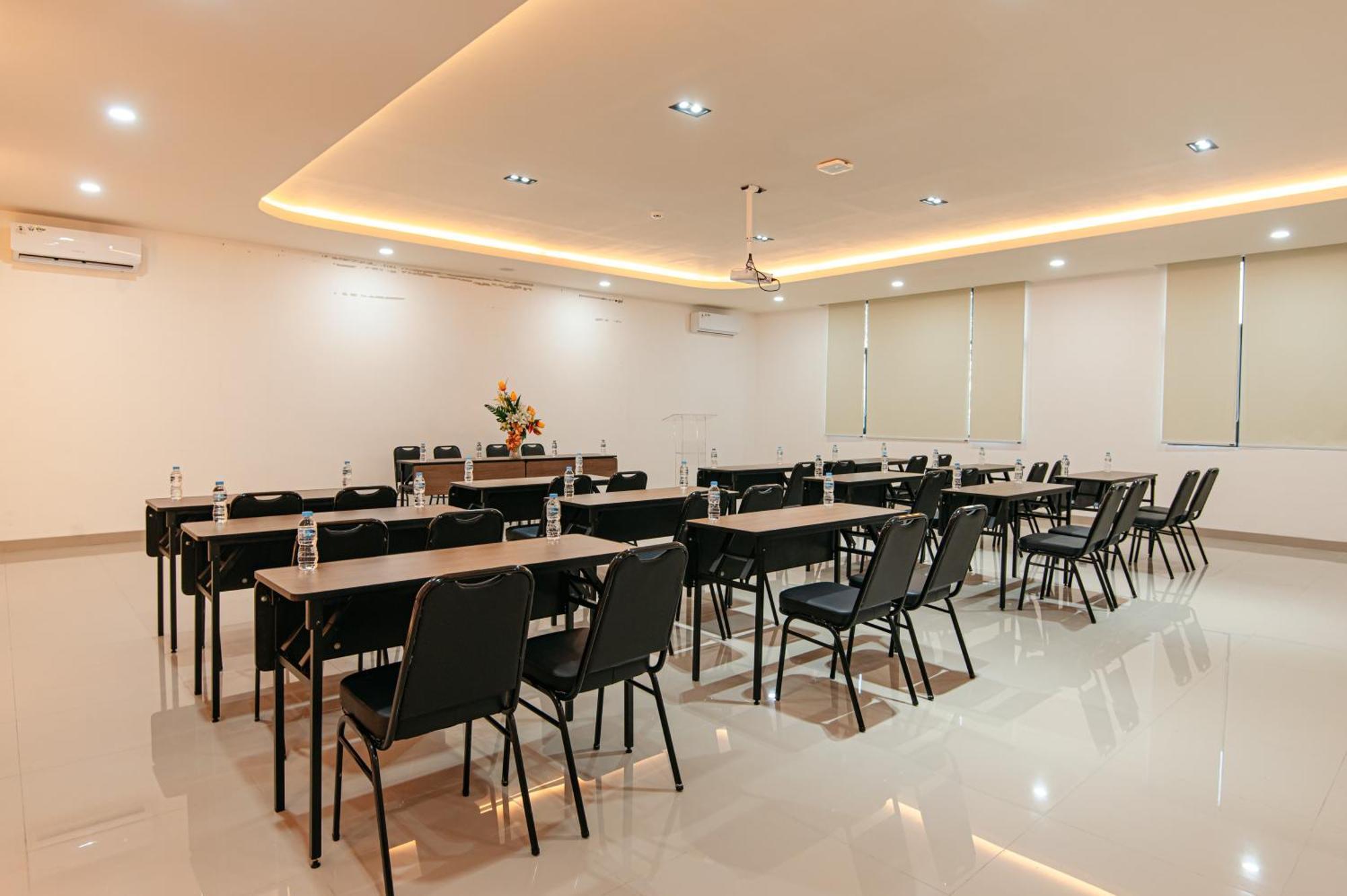 True Blue Hotel Menteng Jakarta Eksteriør billede