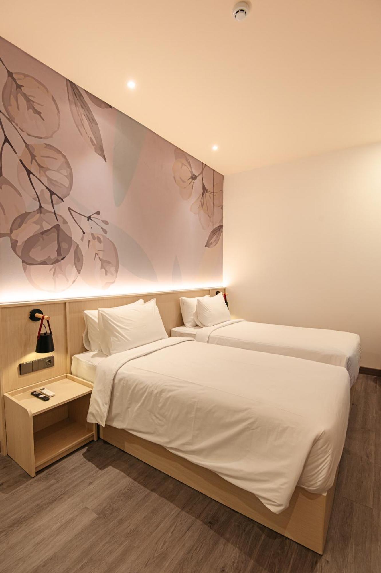 True Blue Hotel Menteng Jakarta Eksteriør billede